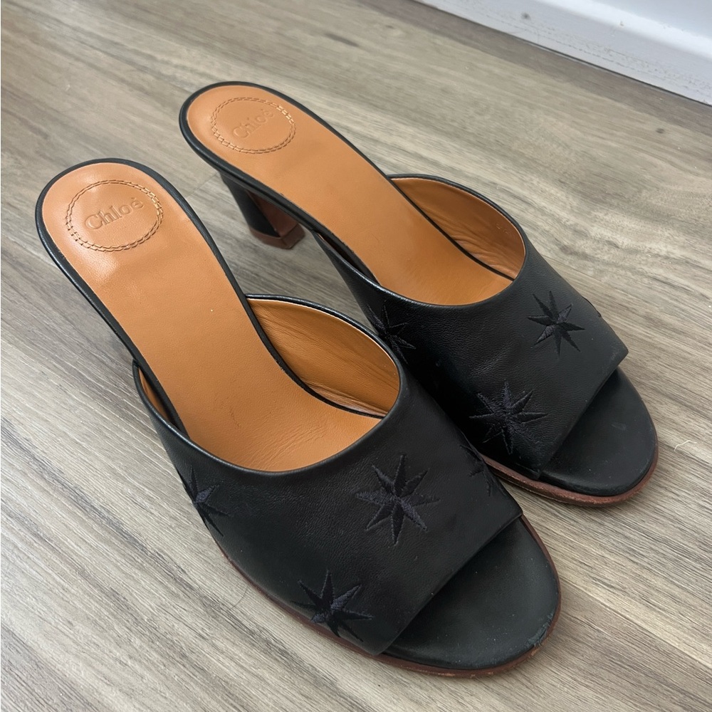 Chloé kitten heel with star pattern embroidery